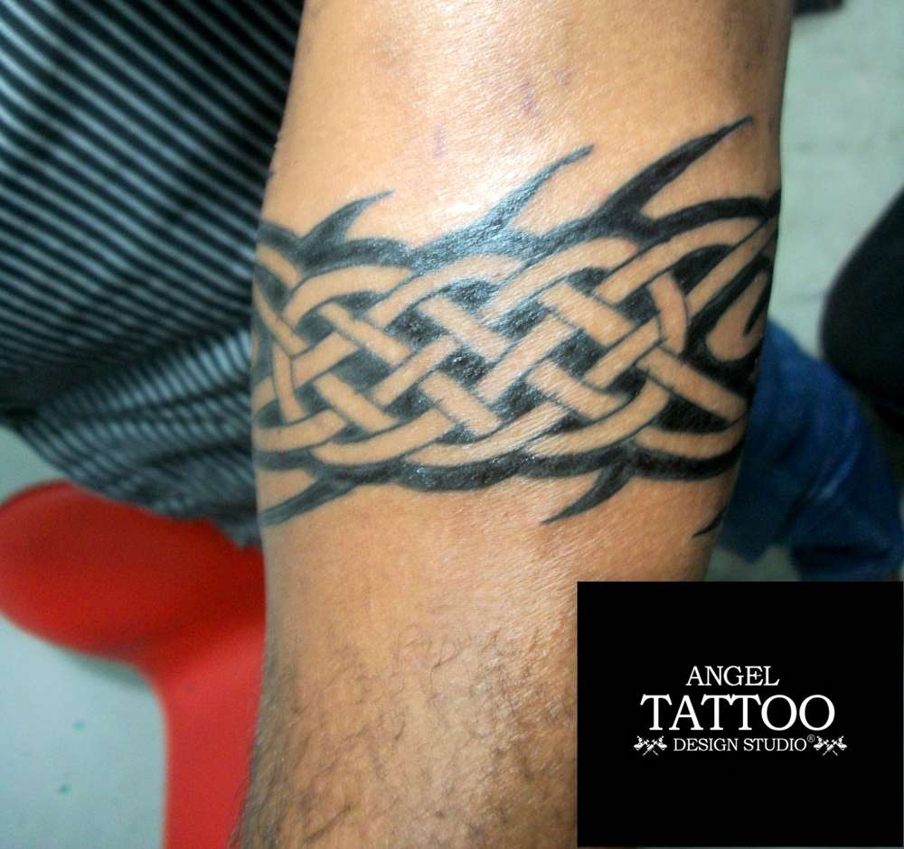 Armband Tattoos Forearm band Tattoos Wrist Band Tattoos arm band tattoo design ideas