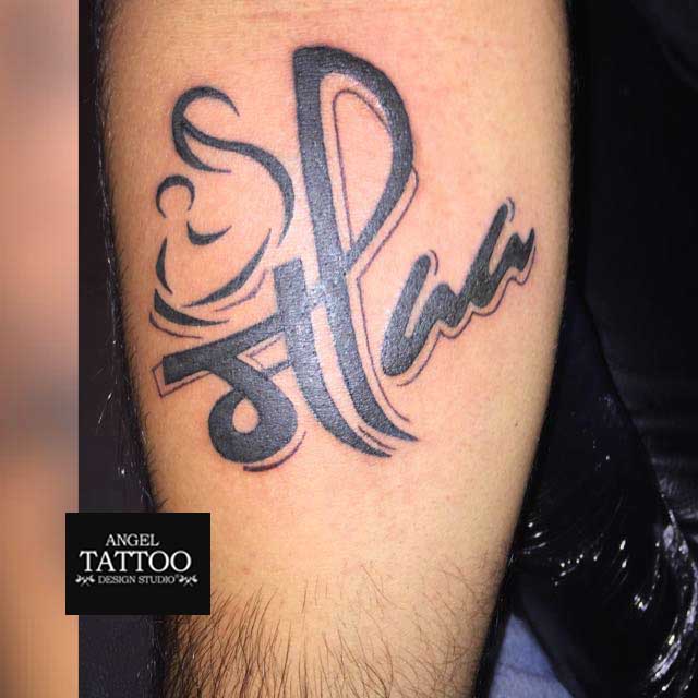 Maa tattoo, Mother tattoo, Punjabi font tattoo, Father tattoo, Maapaa tattoo,  Small tattoo, Letter tat… | Maa tattoo designs, Couples tattoo designs,  Mother tattoos
