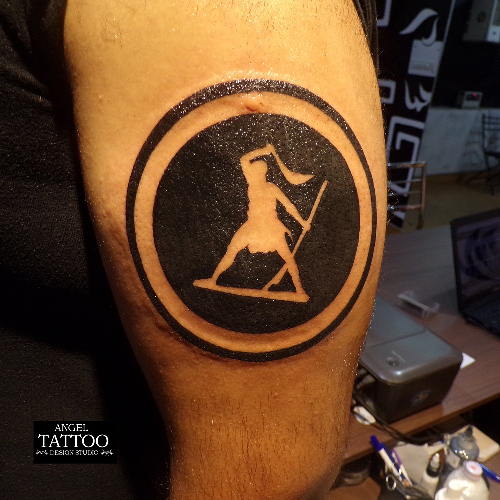 warrior symbol tattoo, traditinal tattoo, traditional tattoo design